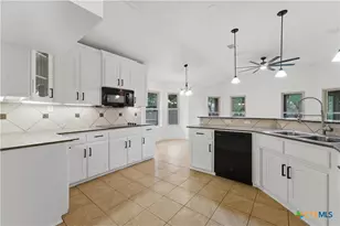 6108 Marble Falls Dr, Killeen, TX 76542 - Photo 12