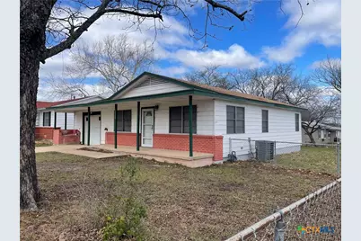 1005 Phil Avenue, Copperas Cove, TX 76522 - Photo 2