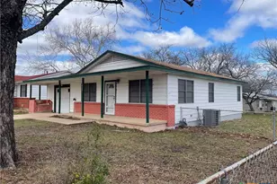 1005 Phil Ave, Copperas Cove, TX 76522 - Photo 2