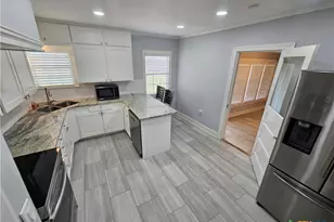 2002 N Wheeler St, Victoria, TX 77901 - Photo 20