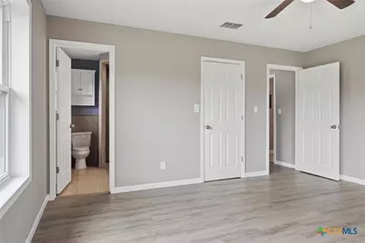 812 Chukar Drive, Victoria, TX 77905 - Photo 16