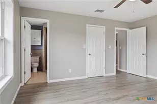 812 Chukar Dr, Victoria, TX 77905 - Photo 16