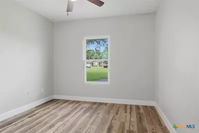 812 Chukar Drive, Victoria, TX 77905 - Photo 22
