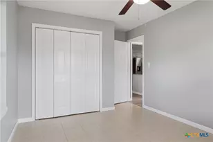 812 Chukar Dr, Victoria, TX 77905 - Photo 12