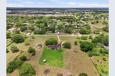 812 Chukar Drive, Victoria, TX 77905 - Photo 34