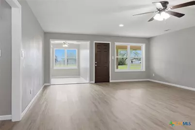 812 Chukar Drive, Victoria, TX 77905 - Photo 4