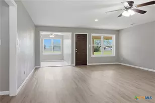 812 Chukar Dr, Victoria, TX 77905 - Photo 4