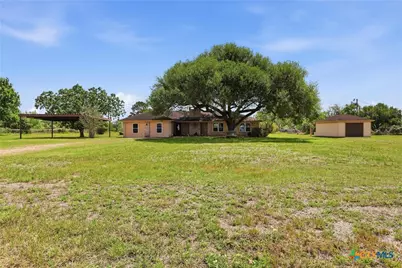 812 Chukar Drive, Victoria, TX 77905 - Photo 2
