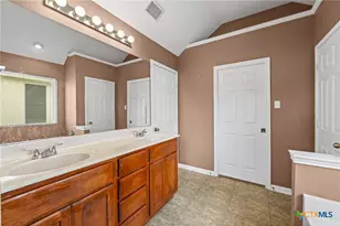 915 Neuberry Cliffe, Temple, TX 76502 - Photo 18