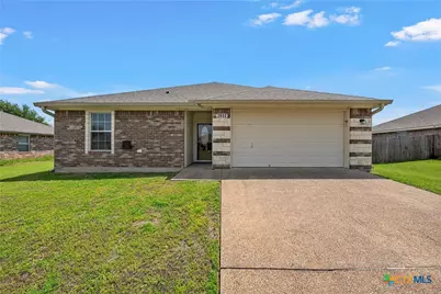 2032 Sabine Drive, Waco, TX 76708 - Photo 2
