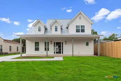 158 S Academy Avenue, New Braunfels, TX 78130 - Photo 1