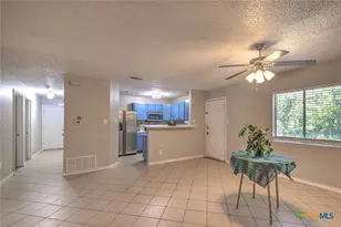 410 Suzie St, Killeen, TX 76542 - Photo 10