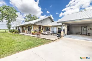 6589 State Hwy 304, Harwood, TX 78632 - Photo 26