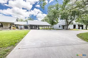6589 State Hwy 304, Harwood, TX 78632 - Photo 30
