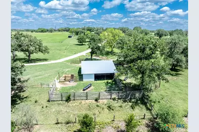 6589 State Highway 304, Harwood, TX 78632 - Photo 38