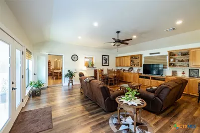 6589 State Highway 304, Harwood, TX 78632 - Photo 18