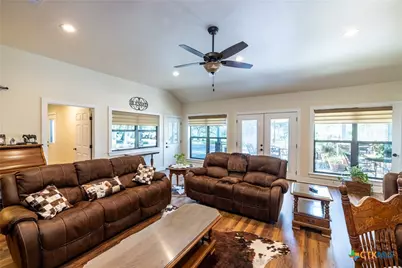 6589 State Highway 304, Harwood, TX 78632 - Photo 20