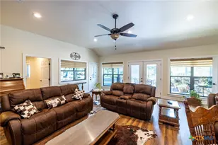 6589 State Hwy 304, Harwood, TX 78632 - Photo 20