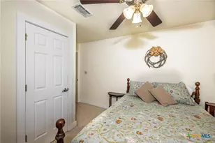 6589 State Hwy 304, Harwood, TX 78632 - Photo 16
