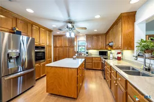 6589 State Hwy 304, Harwood, TX 78632 - Photo 8