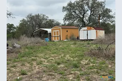 263 County Road 7812, Natalia, TX 78059 - Photo 14