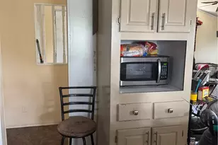 263 Co Rd 7812, Natalia, TX 78059 - Photo 6