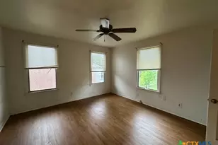 1806 S 5th St, Temple, TX 76504 - Photo 10