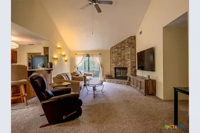 332 Panorama, Buchanan Dam, TX 78609 - Photo 6