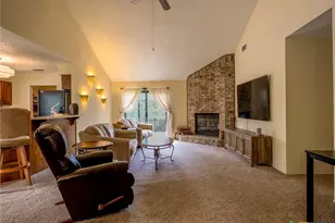332 Panorama, Buchanan Dam, TX 78609 - Photo 6