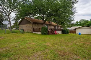332 Panorama, Buchanan Dam, TX 78609 - Photo 24