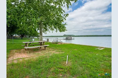 332 Panorama, Buchanan Dam, TX 78609 - Photo 38