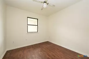 917 Holly St, Copperas Cove, TX 76522 - Photo 18