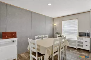 435 FM539, Floresville, TX 78114 - Photo 24