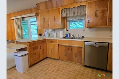 2512 Lowrey Drive, Gatesville, TX 76528 - Photo 14