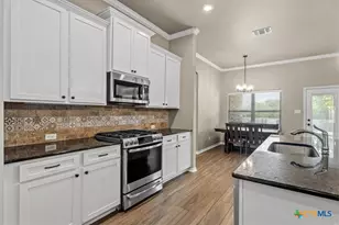 1658 Lacy Ridge Dr, Belton, TX 76513 - Photo 16
