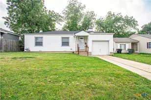 902 N 8th St, Temple, TX 76501 - Photo 1