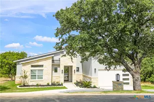 1314 Clayton Nolen Dr, Horseshoe Bay, TX 78657 - Photo 2