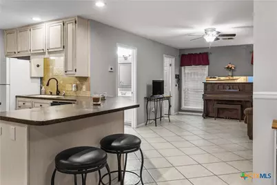 307 Cherrystone Circle, Victoria, TX 77904 - Photo 14