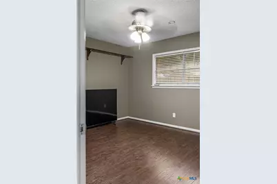 307 Cherrystone Circle, Victoria, TX 77904 - Photo 24