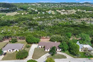 3112 Oakridge Blvd, Harker Heights, TX 76548 - Photo 10