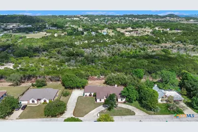 3112 Oakridge Boulevard, Harker Heights, TX 76548 - Photo 6