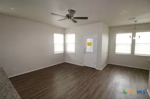 255 Grn Valley Dr, Copperas Cove, TX 76522 - Photo 2