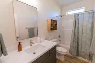 297 Honeycomb, Victoria, TX 77904 - Photo 28