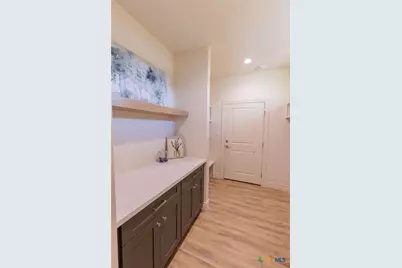 297 Honeycomb, Victoria, TX 77904 - Photo 32