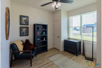 297 Honeycomb, Victoria, TX 77904 - Photo 26