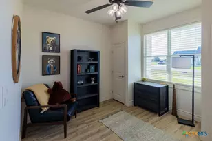 297 Honeycomb, Victoria, TX 77904 - Photo 26