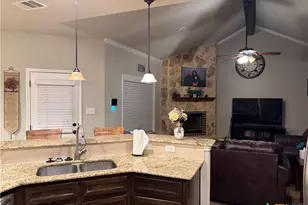 8205 Salt Mill Hollow Dr, Temple, TX 76502 - Photo 10