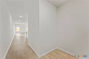 210 Langston Dr, Uhland, TX 78640 - Photo 2