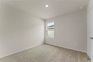 210 Langston Dr, Uhland, TX 78640 - Photo 8