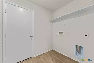 210 Langston Dr, Uhland, TX 78640 - Photo 18